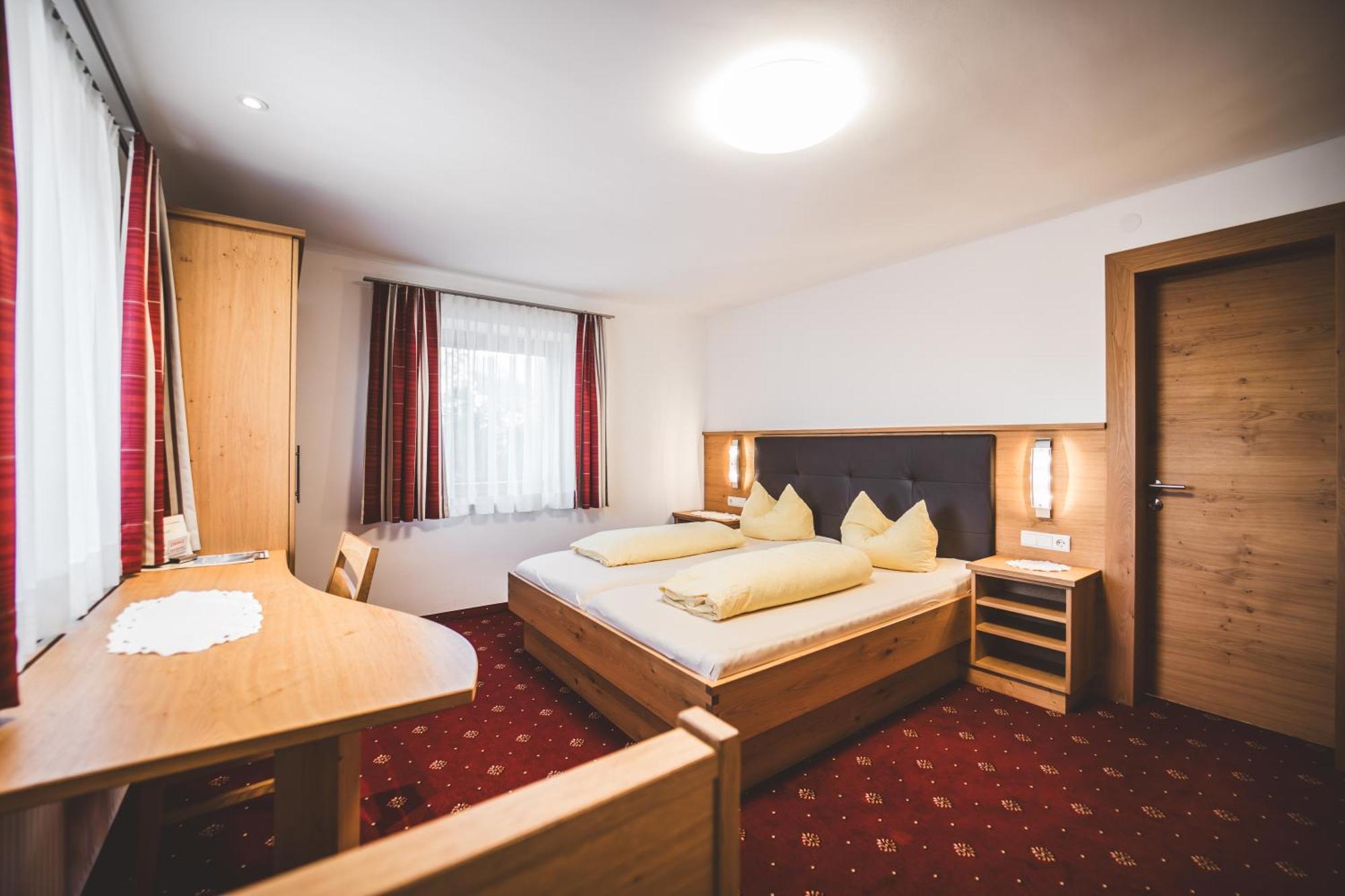 Pension Sonnenheim Schönberg im Stubaital Exteriör bild