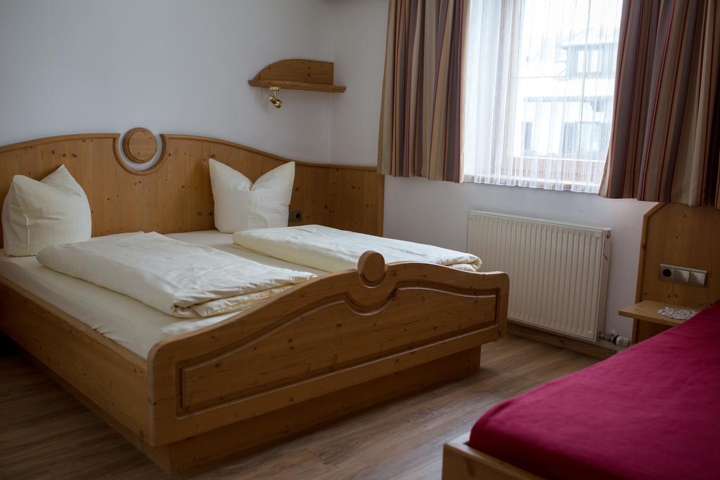 Pension Sonnenheim Schönberg im Stubaital Exteriör bild