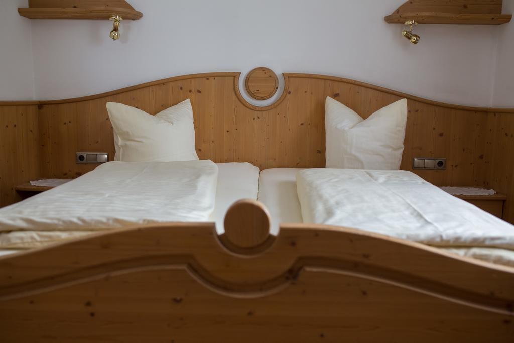 Pension Sonnenheim Schönberg im Stubaital Exteriör bild