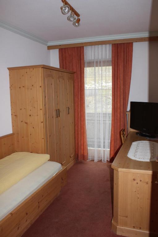 Pension Sonnenheim Schönberg im Stubaital Rum bild